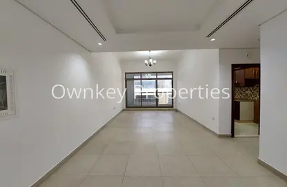 Apartment - 2 Bedrooms - 3 Bathrooms for rent in Mankhool Building - Mankhool - Bur Dubai - Dubai