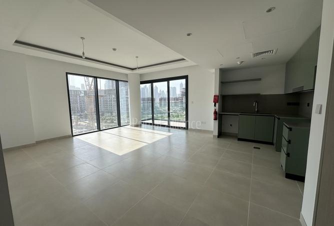 100393938 - Property Image 2