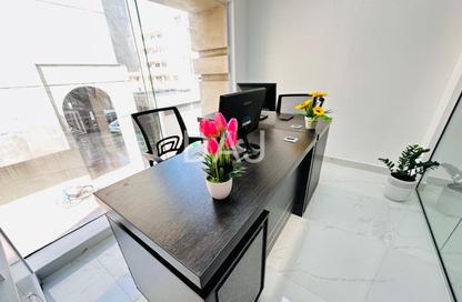 Office Space - Studio - 1 Bathroom for rent in Reem Residency - Al Karama - Dubai