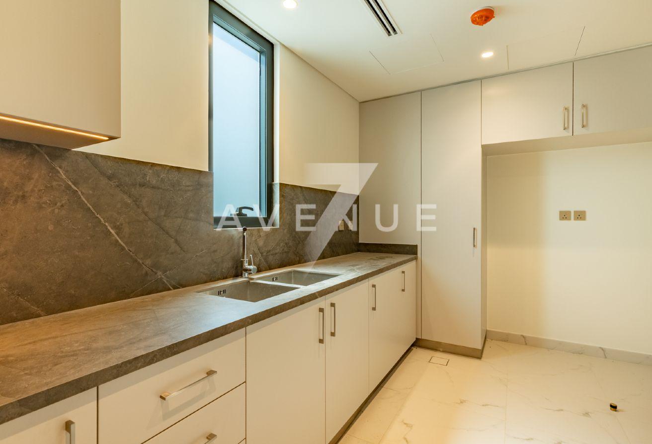 Natural Lighting I Huge Lay-out I Premium Quality photo 8