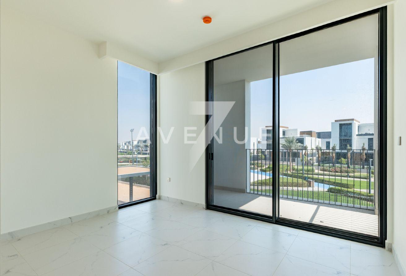 Natural Lighting I Huge Lay-out I Premium Quality photo 26