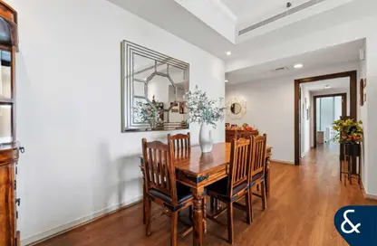 شقة - 2 غرف نوم - 2 حمامات للايجار في برج تشرشل السكني - أبراج تشرشل - الخليج التجاري - دبي