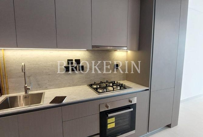 83219084 - Property Image 3