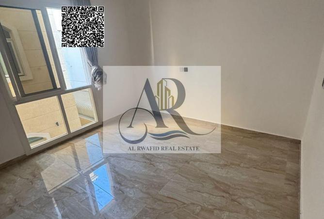 101710242 - Property Image 3