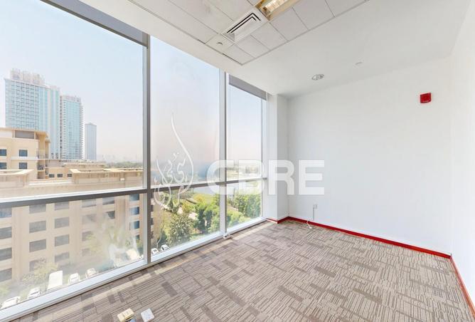 87867605 - Property Image 2