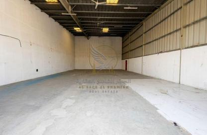 Warehouse - Studio for rent in Industrial Area 15 - Sharjah Industrial Area - Sharjah