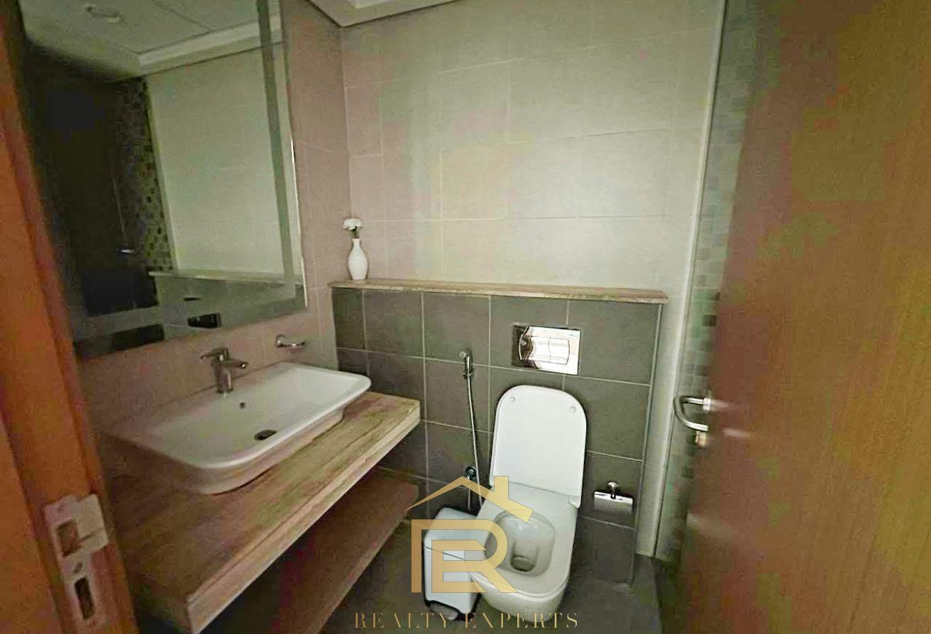 SPACIOUS STUDIO | FULLY FURNISHED | READY TO MOVE! photo 7