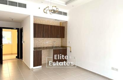 Apartment - Studio - 1 for rent in S Residence - Dubai Silicon Oasis - Dubai