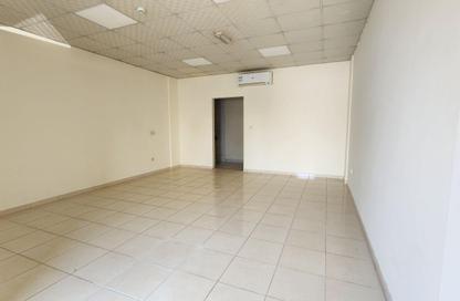 Shop - Studio - 1 Bathroom for rent in England Cluster - International City - Dubai Shop - Studio - 1 Bathroom for rent in England Cluster - International City - Dubai