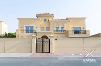 فيلا - 5 غرف نوم - 6 حمامات للايجار في البرشاء جنوب 1 - جنوب البرشاء - البرشاء - دبي