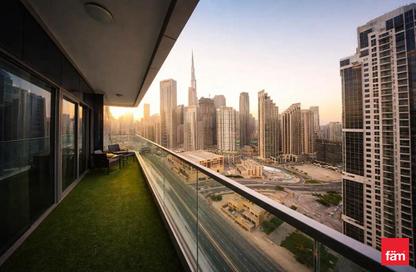 Apartment - 2 Bedrooms - 2 Bathrooms for sale in Paramount Tower Hotel  and  Residences - Business Bay - Dubai