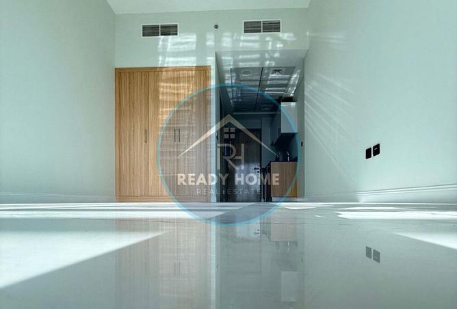 73147210 - Property Main Image