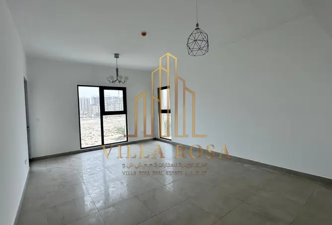 102820979 - Property Image 2