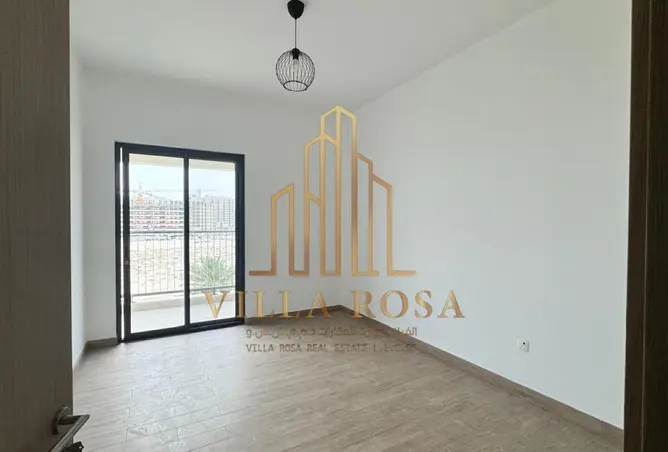 102820979 - Property Image 3