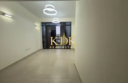 شقة - غرفة نوم - 2 حمامات للايجار في برج سنترال بارك - الضاحية 12 - قرية جميرا الدائرية - دبي شقة - غرفة نوم - 2 حمامات للايجار في برج سنترال بارك - الضاحية 12 - قرية جميرا الدائرية - دبي