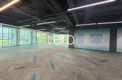 Office Space - Studio - 5 for rent in Emaar Business Park Building 4 - Emaar Business Park - Sheikh Zayed Road - Dubai Office Space - Studio - 5 for rent in Emaar Business Park Building 4 - Emaar Business Park - Sheikh Zayed Road - Dubai