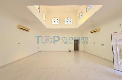 Villa - 4 Bedrooms - 4 Bathrooms for rent in Gafat Al Nayyar - Zakher - Al Ain