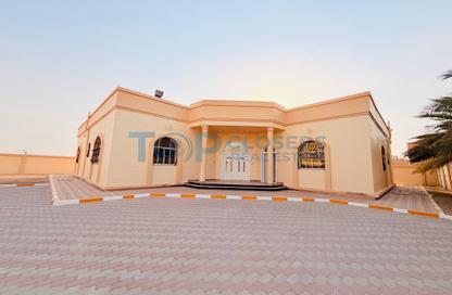 Villa - 4 Bedrooms - 4 Bathrooms for rent in Gafat Al Nayyar - Zakher - Al Ain Villa - 4 Bedrooms - 4 Bathrooms for rent in Gafat Al Nayyar - Zakher - Al Ain