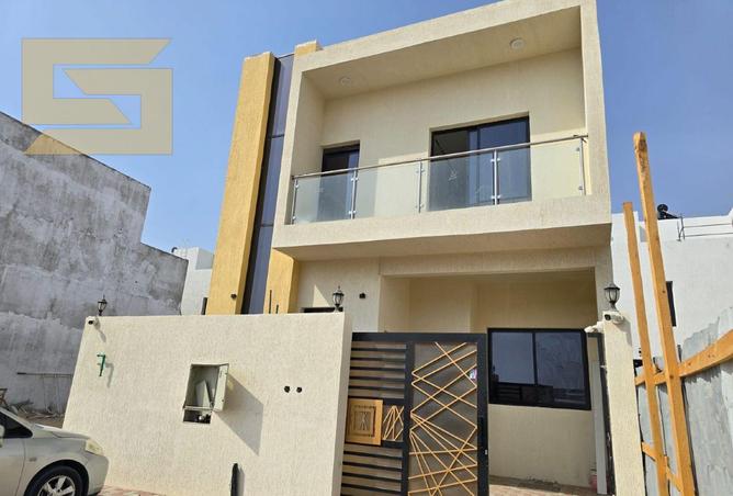 121552992 - Property Image 2