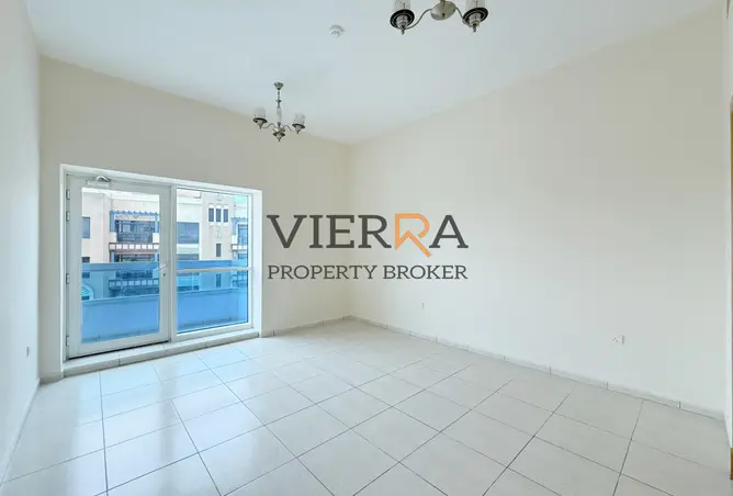 164565617 - Property Image 3