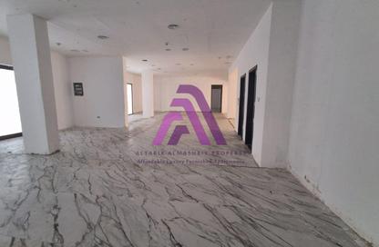 Shop - Studio - 1 Bathroom for rent in Building P25 - France Cluster - International City - Dubai