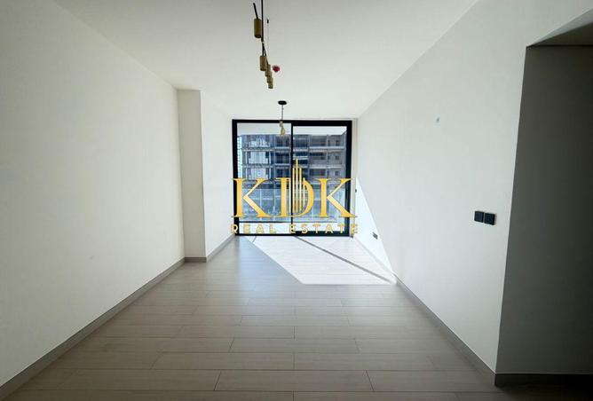 104680000 - Property Main Image