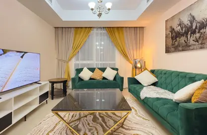 Apartment - 1 Bedroom - 2 Bathrooms for rent in Al Khan Corniche - Al Khan - Sharjah Apartment - 1 Bedroom - 2 Bathrooms for rent in Al Khan Corniche - Al Khan - Sharjah