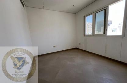 Apartment - 1 Bedroom - 1 Bathroom for rent in Al Qulaya'ah - Al Sharq - Sharjah Apartment - 1 Bedroom - 1 Bathroom for rent in Al Qulaya'ah - Al Sharq - Sharjah