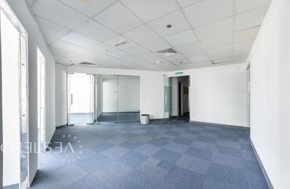 Office Space - Studio for rent in Damac Executive Heights - Barsha Heights (Tecom) - Dubai