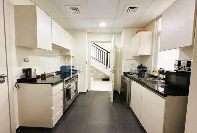 76966284 - Property Image 3