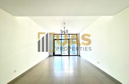 Apartment - 2 - 3 for rent in Grand Creek Residence - Riggat Al Buteen - Deira - Dubai