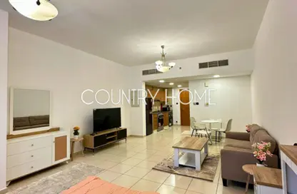 Apartment - Studio - 1 Bathroom for rent in Gardenia 2 - Emirates Gardens 1 - Jumeirah Village Circle - Dubai