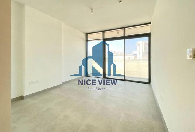 101282422 - Property Image 2