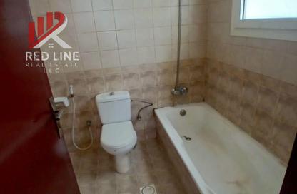 شقة - 1 حمام للايجار في بناية طلال - المجرة - الشارقة