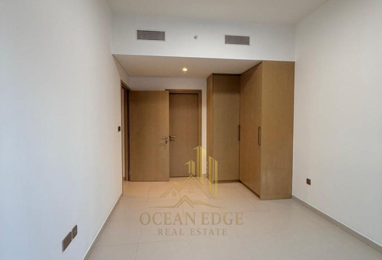 Burj Royale | Spacious 2BR Unfurnished | Mid Floor photo 13