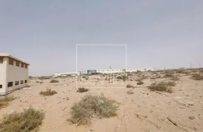 عمارة بالكامل - استوديو للبيع في الصجعة - الشارقة