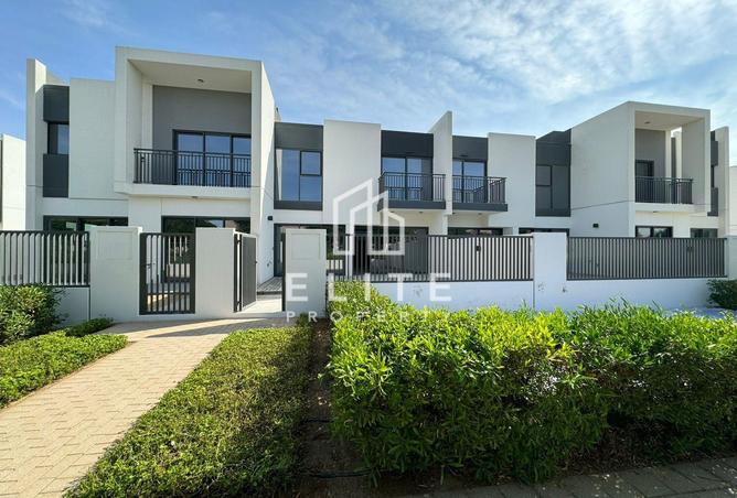 2OkKHuDS3uq - Property Main Image