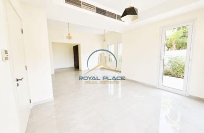 Villa - 3 Bedrooms - 3 Bathrooms for rent in Springs 8 - The Springs - Dubai
