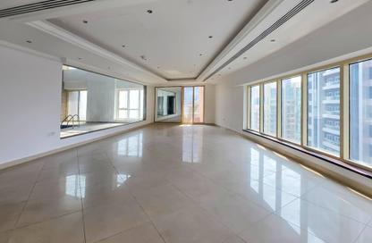 Apartment - 4 - 5 for rent in Icon Tower 2 - JLT Cluster L - Jumeirah Lake Towers - Dubai