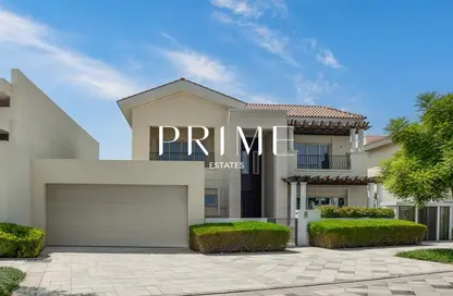 فيلا - 4 غرف نوم - 7 حمامات للايجار في فلل ديستريكت وان - المنطقة وان - مدينة الشيخ محمد بن راشد - دبي