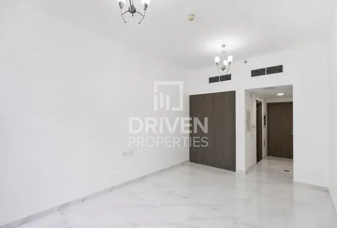 156893909 - Property Image 3