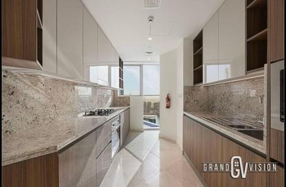 Apartment - 2 - 3 for sale in Imperial Avenue - Downtown Dubai - Dubai
