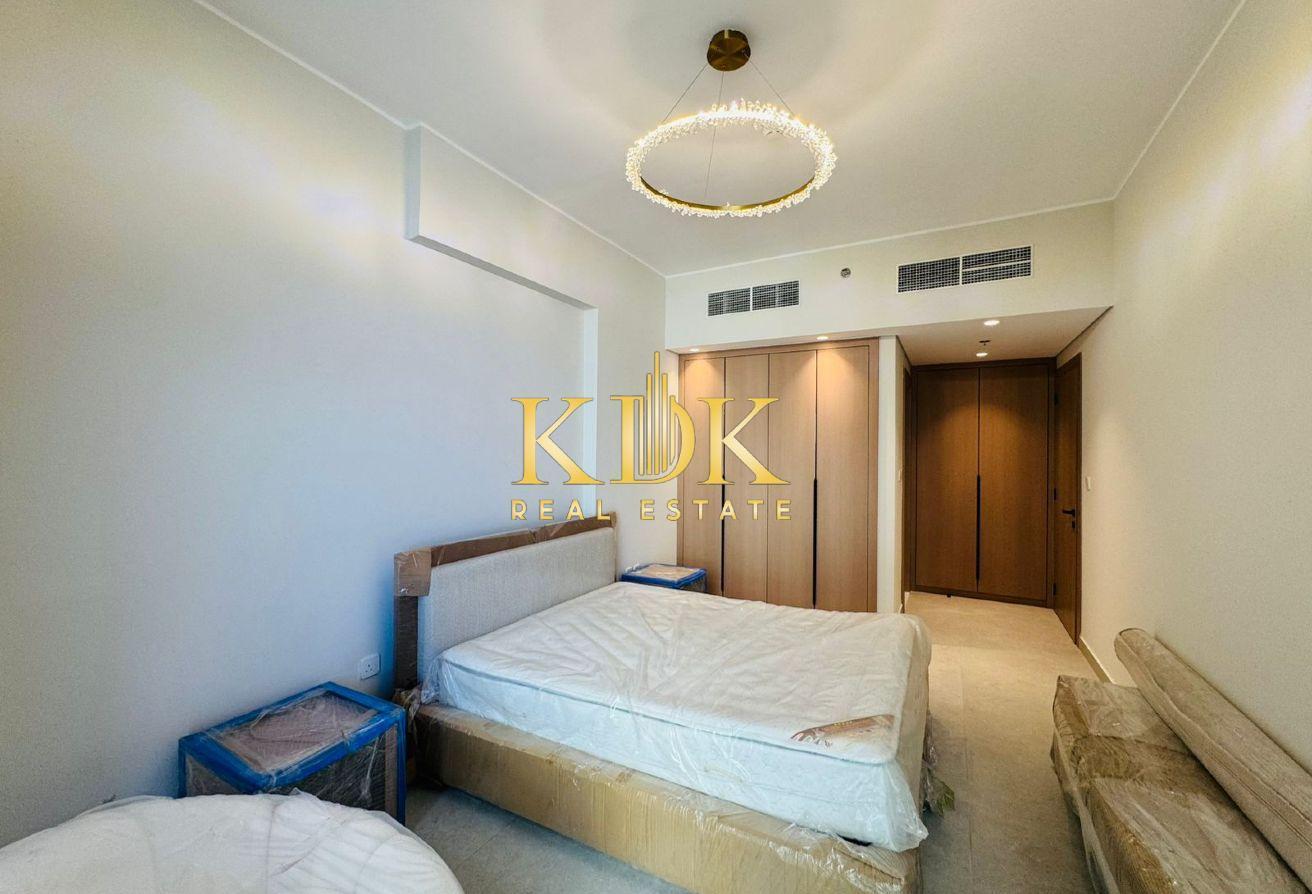 Fully Furnished |Marina Skyline View | High floor photo 3