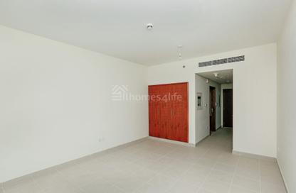 Apartment - Studio - 1 Bathroom for rent in Boulevard Central Tower 2 - Boulevard Central Towers - Downtown Dubai - Dubai Apartment - Studio - 1 Bathroom for rent in Boulevard Central Tower 2 - Boulevard Central Towers - Downtown Dubai - Dubai