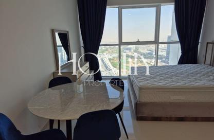 Apartment - Studio - 1 for rent in Carson C - Carson - Damac Hills - Dubai