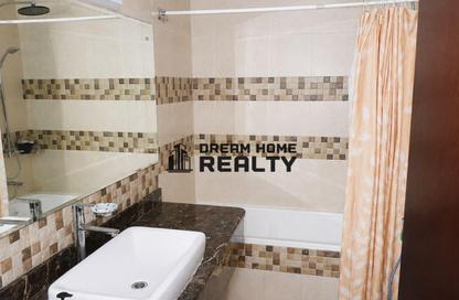 Penthouse - 3 Bedrooms - 3 Bathrooms for rent in Asas Tower - Al Khan Lagoon - Al Khan - Sharjah