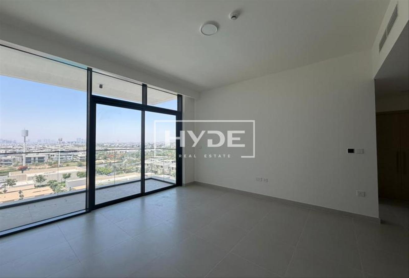 Brand New | Pool View & Appliances Included photo 7