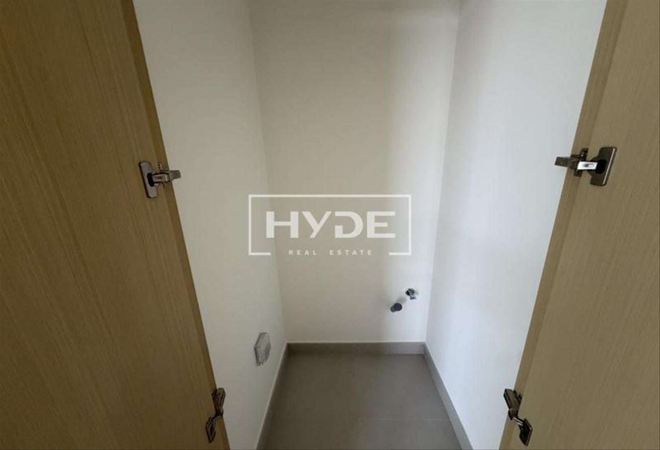 Brand New | Pool View & Appliances Included photo 15