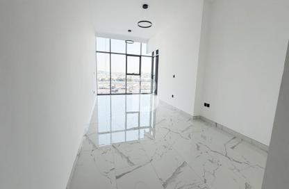 Apartment - 2 - 3 for sale in Royal Regency - Business Bay - Dubai