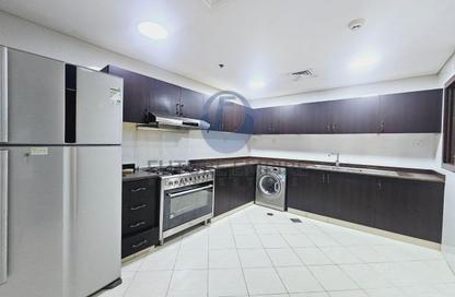 Apartment - 2 Bedrooms - 3 Bathrooms for rent in Noor Al Safa Building - Al Jaddaf - Dubai Apartment - 2 Bedrooms - 3 Bathrooms for rent in Noor Al Safa Building - Al Jaddaf - Dubai